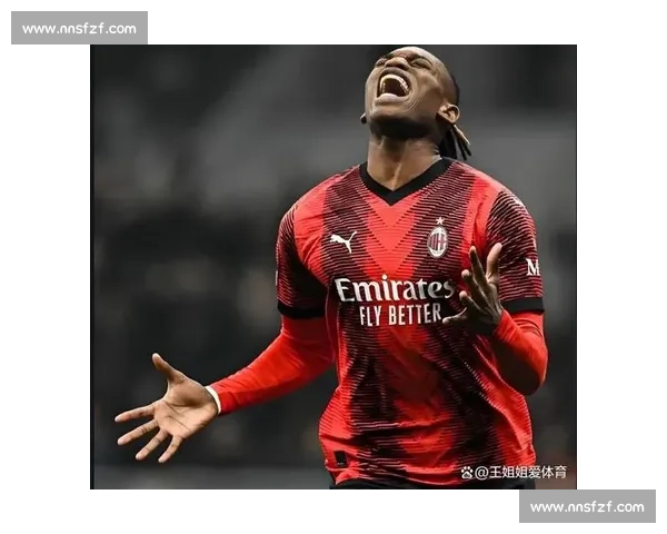 莱奥死角远射复刻名场面：一周双响藏着蜕变密码